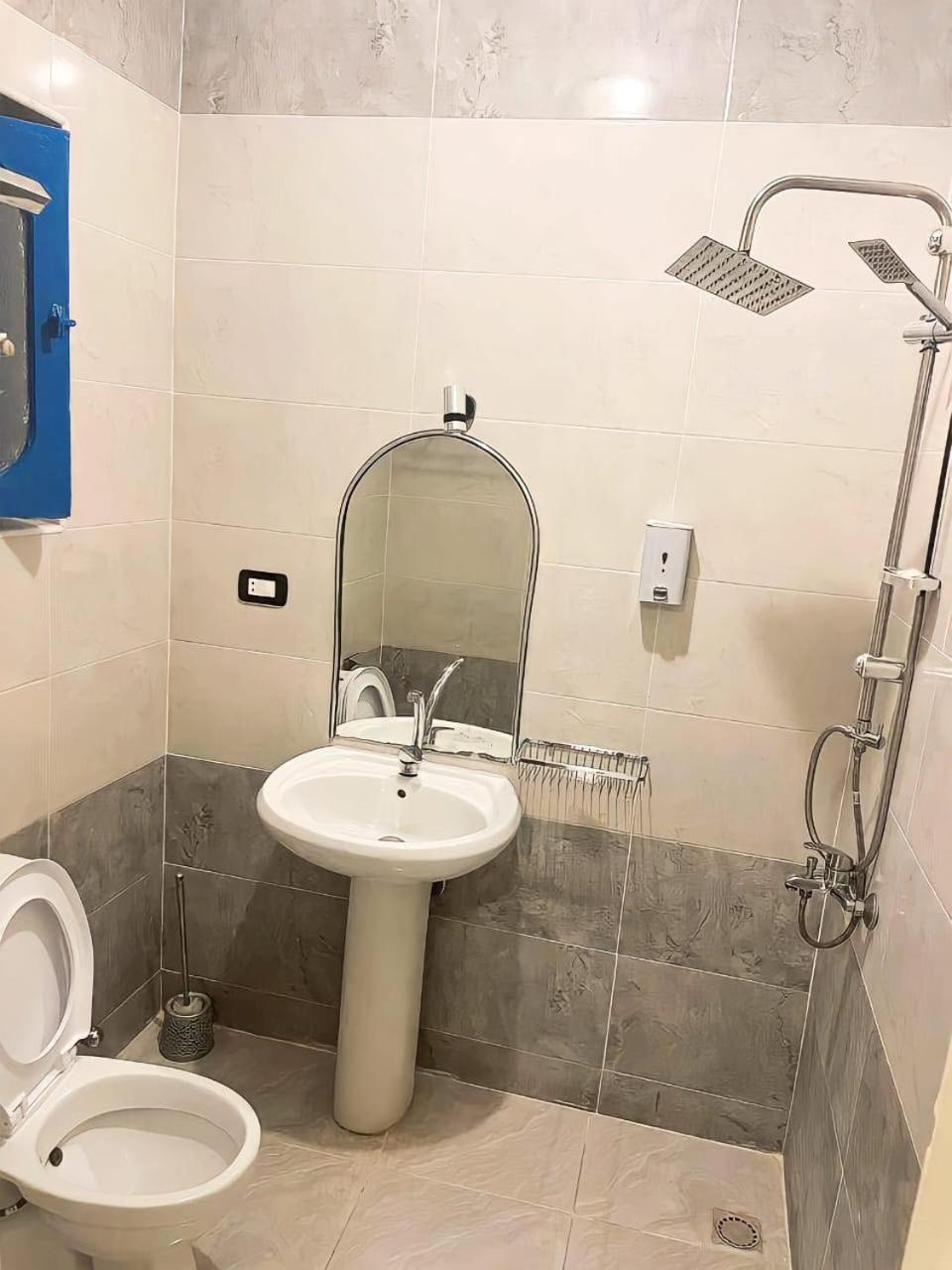 Golden Sun Hotel - Hurghada Bagian luar foto